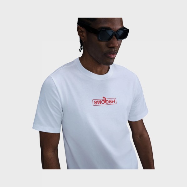 Nike Sportswear Club Swoosh Chest Logo Ανδρικη Μπλουζα Λευκη