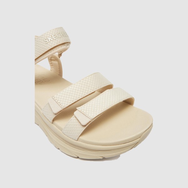 Skechers D Lux Walker Going Out Style Γυναικειο Πεδιλο Μπεζ